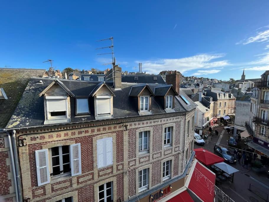 Les Bains De Trouville Exterior photo